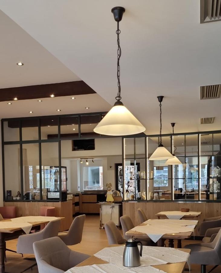 Hotel Weinhof 코헴 외부 사진